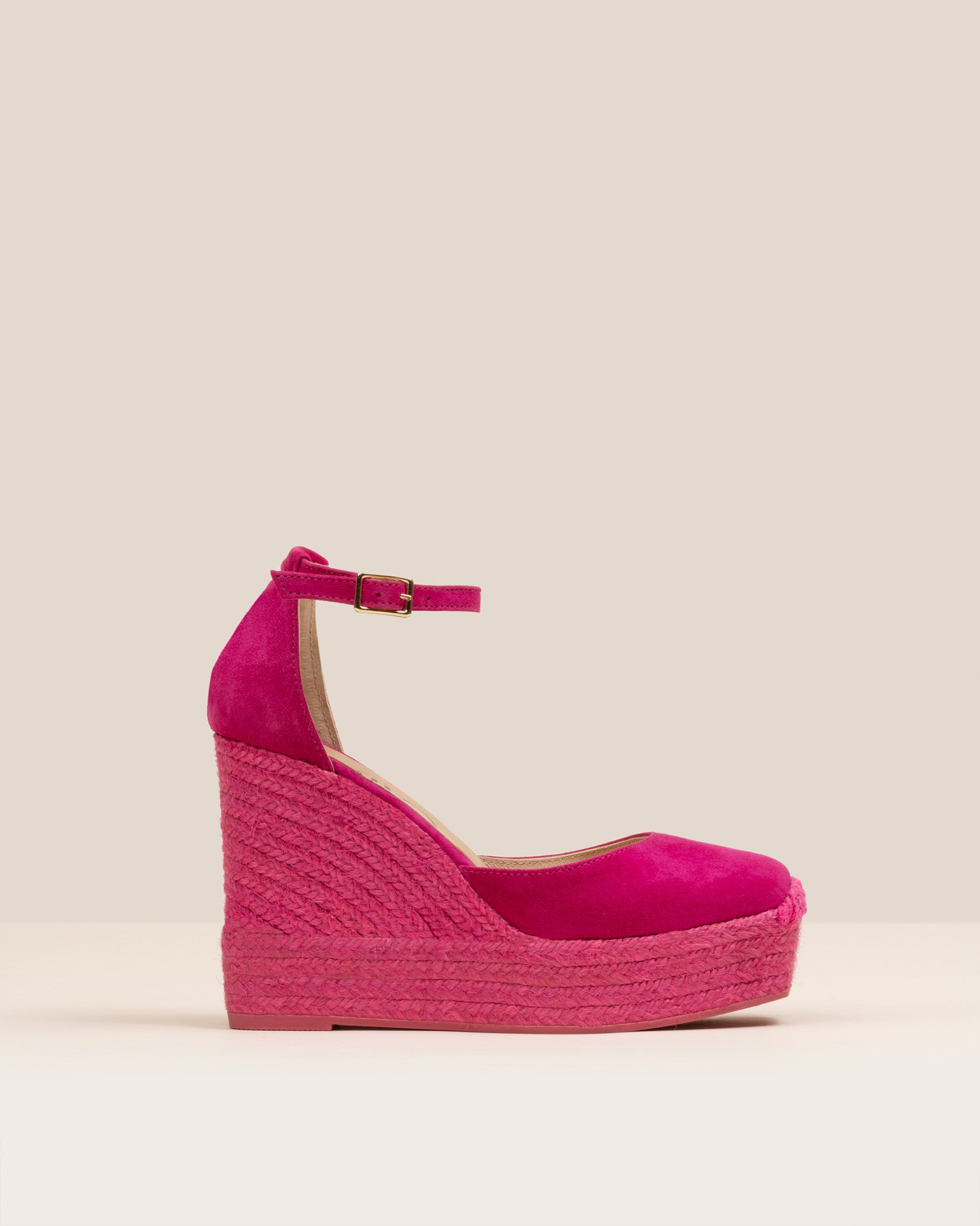 سوجوس فوكسيا